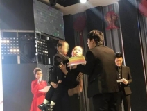 ?4歲男孩和媽媽辦“婚禮”，真相令人淚崩！